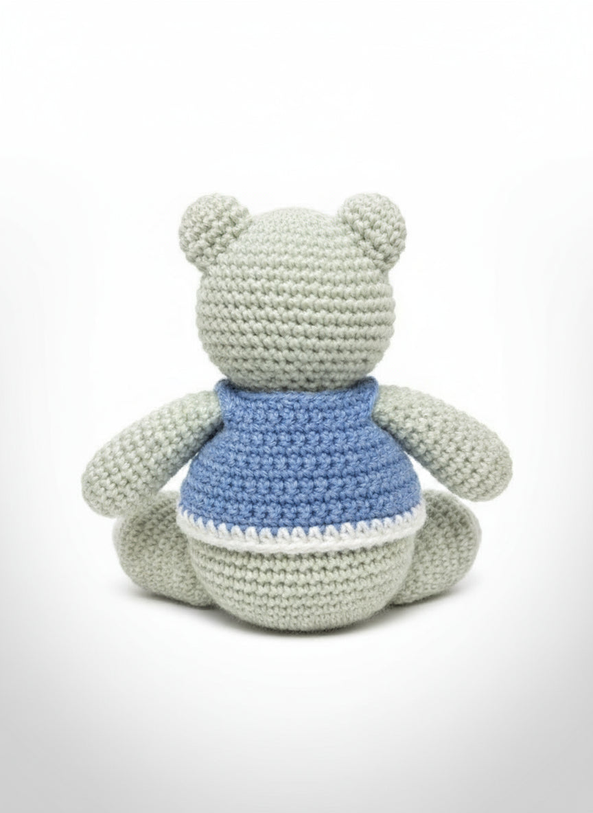 🐻 Crocheted Bear Toy