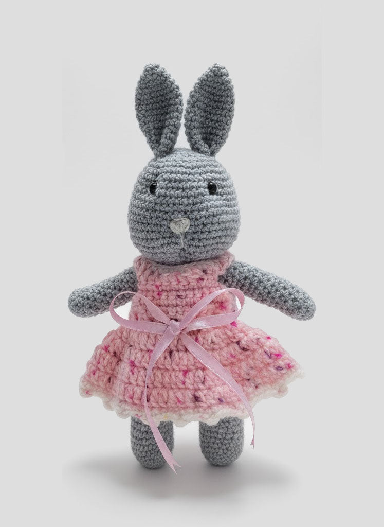 💖 Bunny Doll in Pink Speckled Dress