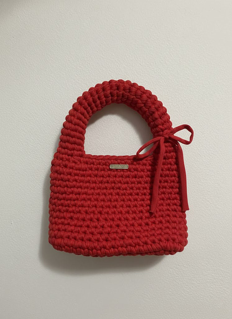 ❤️ The Lady in Red Bag