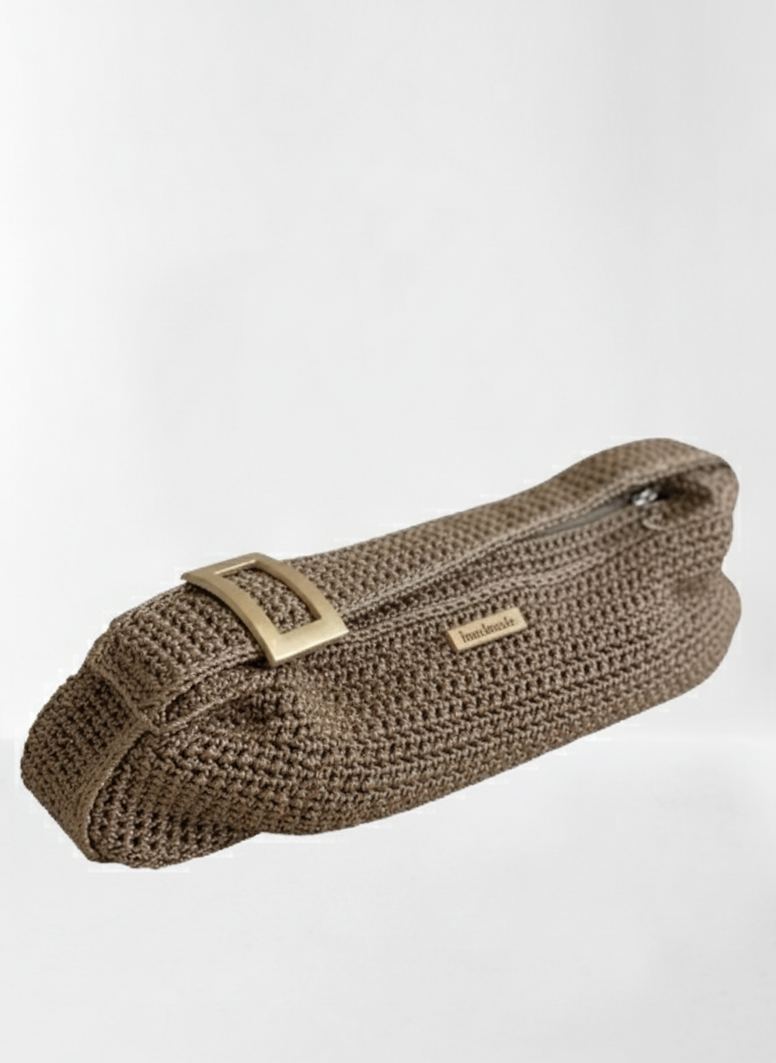 👜 The Luxe Hand-Knitted Bag